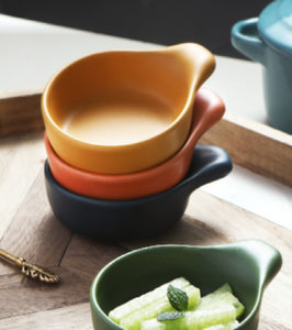 Ceramic handle small dish & household cute hot pot dry dip dish & seasoning dish & soy sauce vinegar dip dish